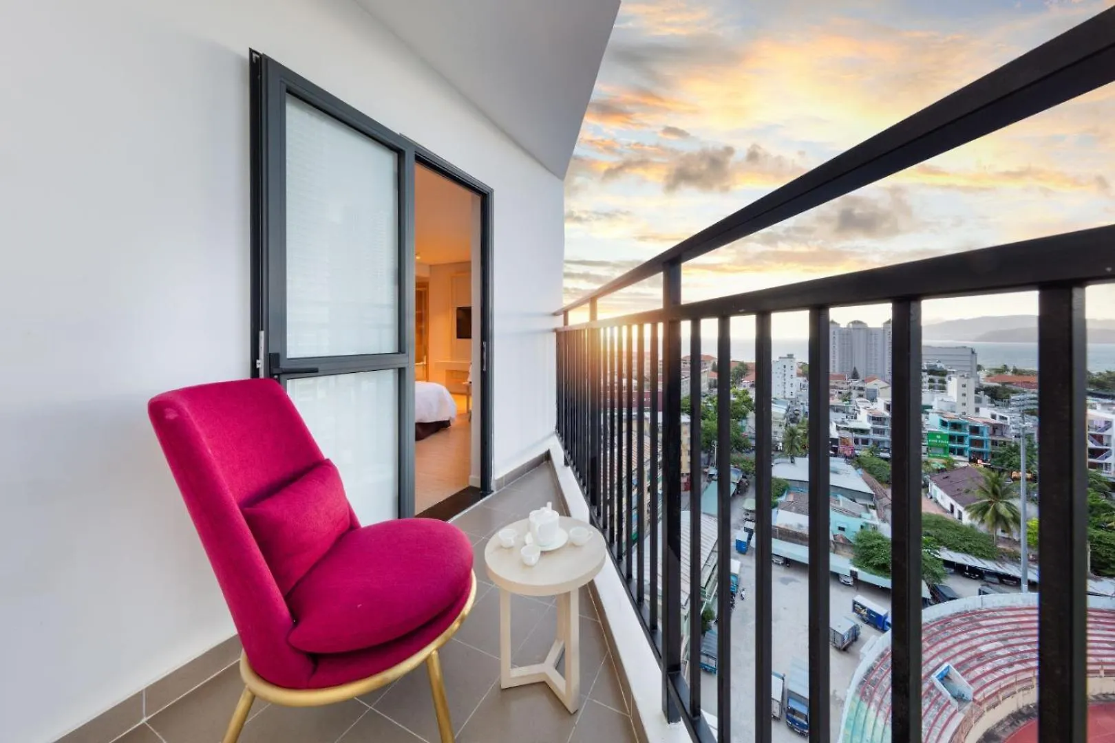 *****  Dqua Hotel نها ترانج فيتنام