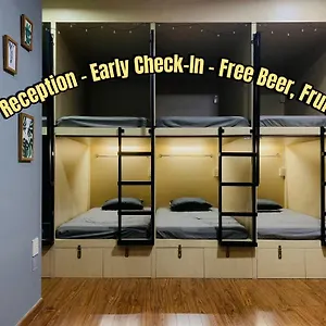 호스텔 Jungle Dorm