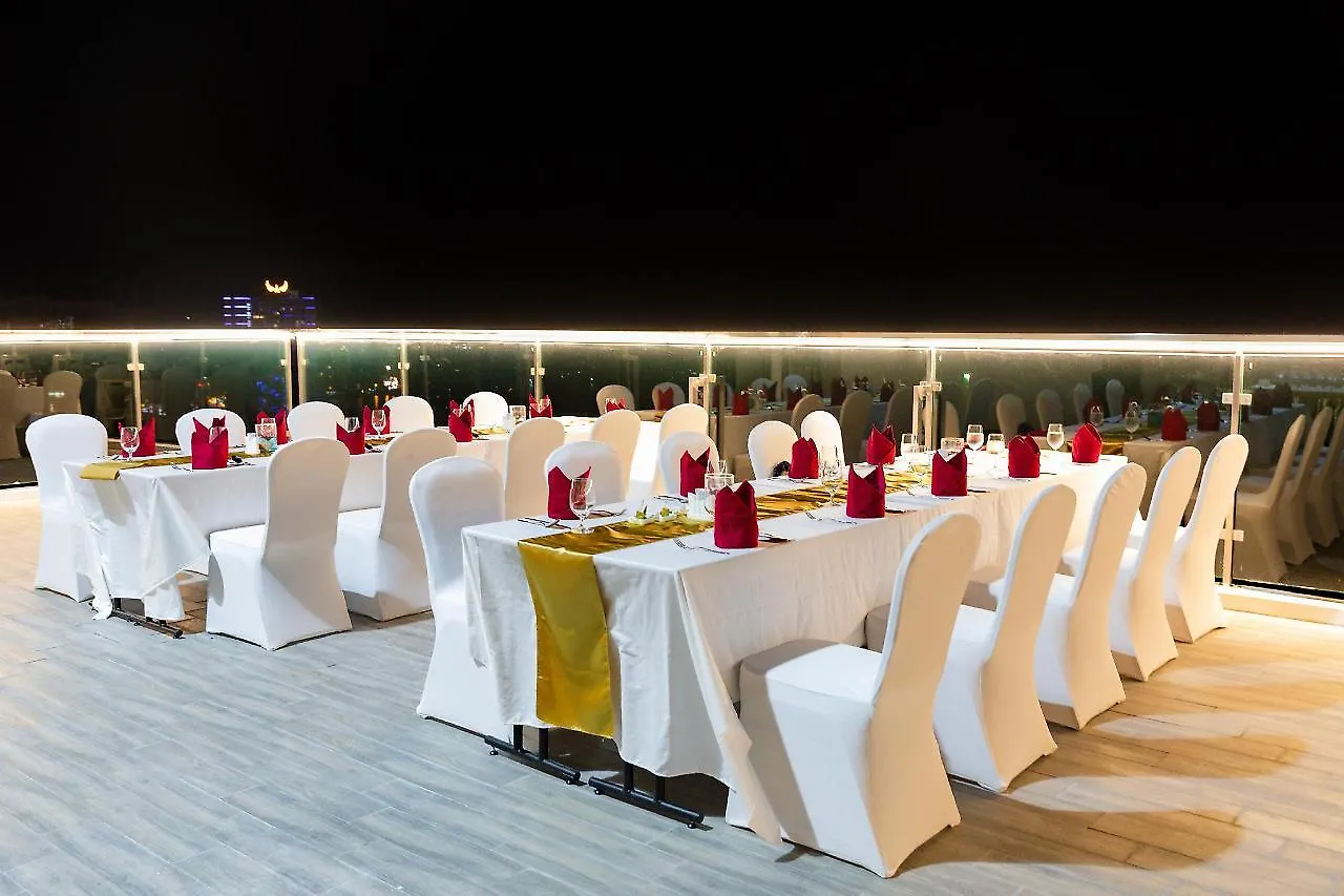 *****  Dqua Hotel Nha Trang Wietnam