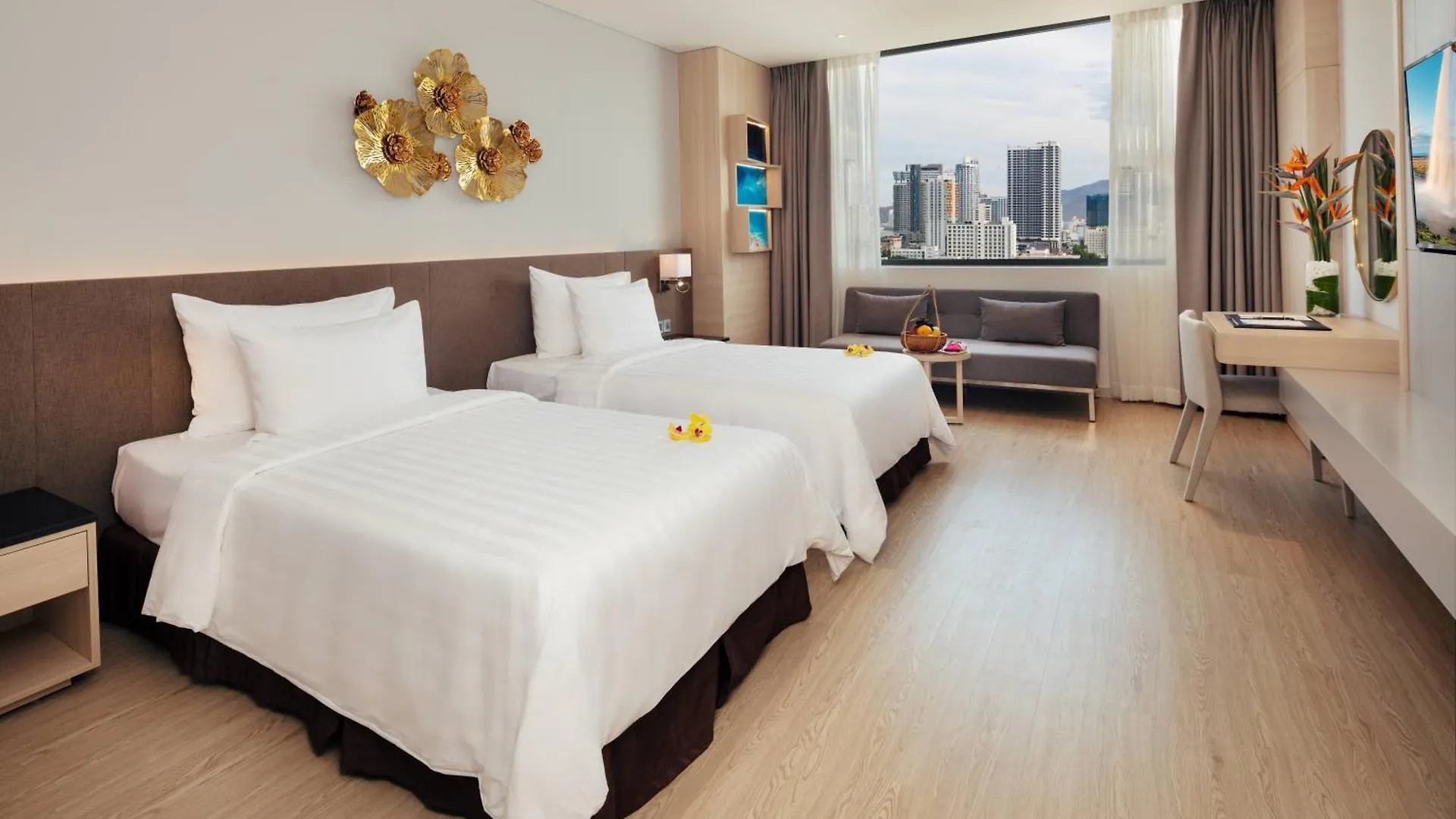 Dqua Hotel Nha Trang 5*,  Wietnam